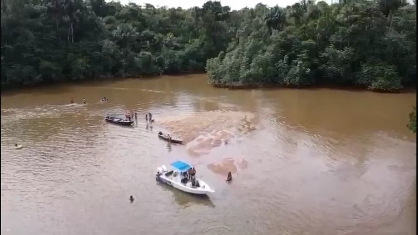 Privatisez un bateau avec skipper et partez à la découverte du fleuve en Guyane jusqu’à Cacao
