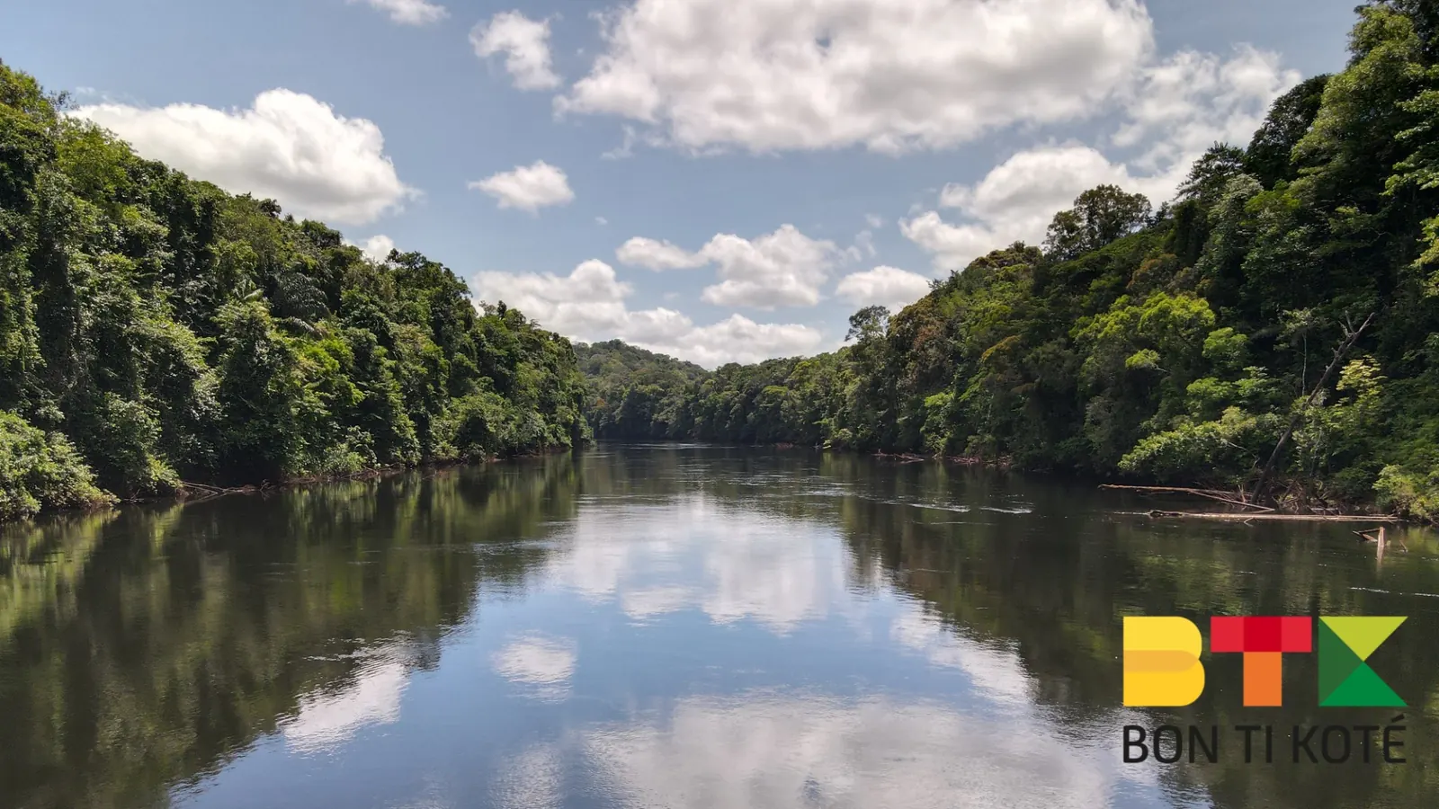 Crique Grégoire: Évasion Paradisiaque en Guyane, Sinnamary — photo 3