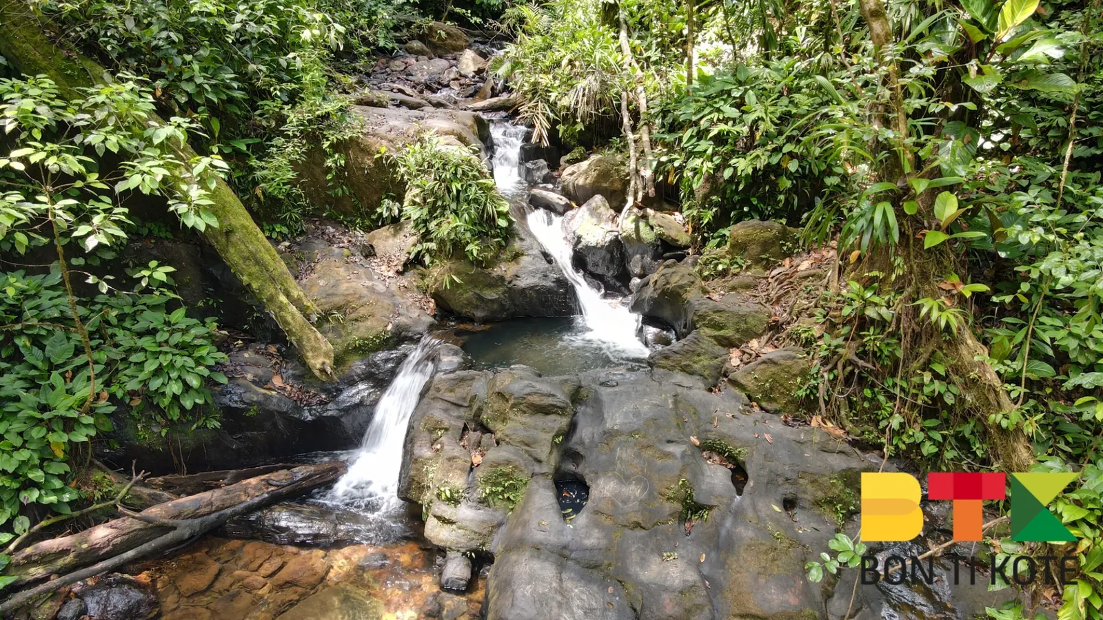 Crique Tibourou : Un Jacuzzi Naturel Caché, Roura — photo 4