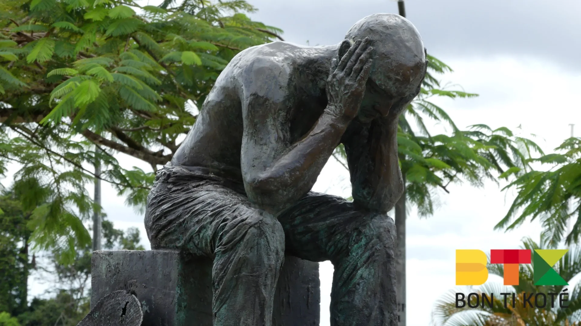 La Peine du Bagnard" : Une Statue Chargée d’Histoire à Saint-Laurent-du-Maroni