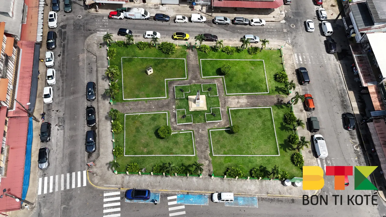 La Place du Coq de Cayenne : Lieu de mémoire, Cayenne — photo 3