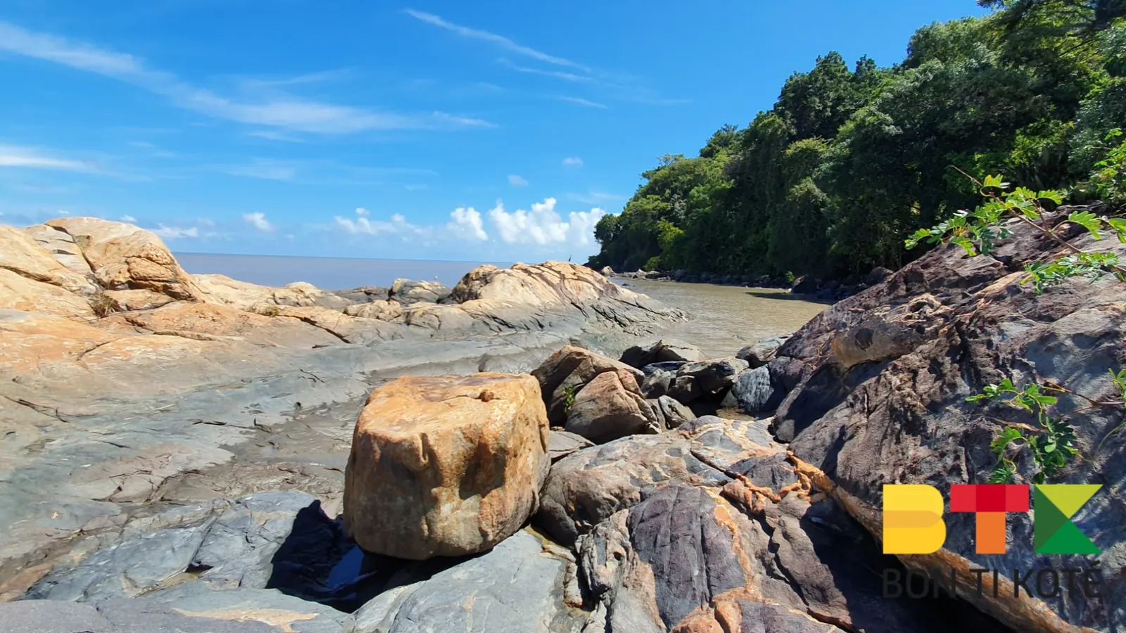 Sentier de la colline de Montabo, Cayenne — photo 2