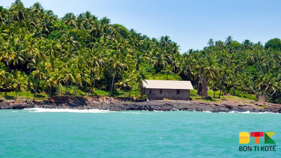 Les îles du salut