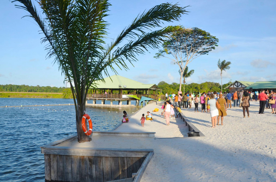 La mangrove camping touristique en guyane